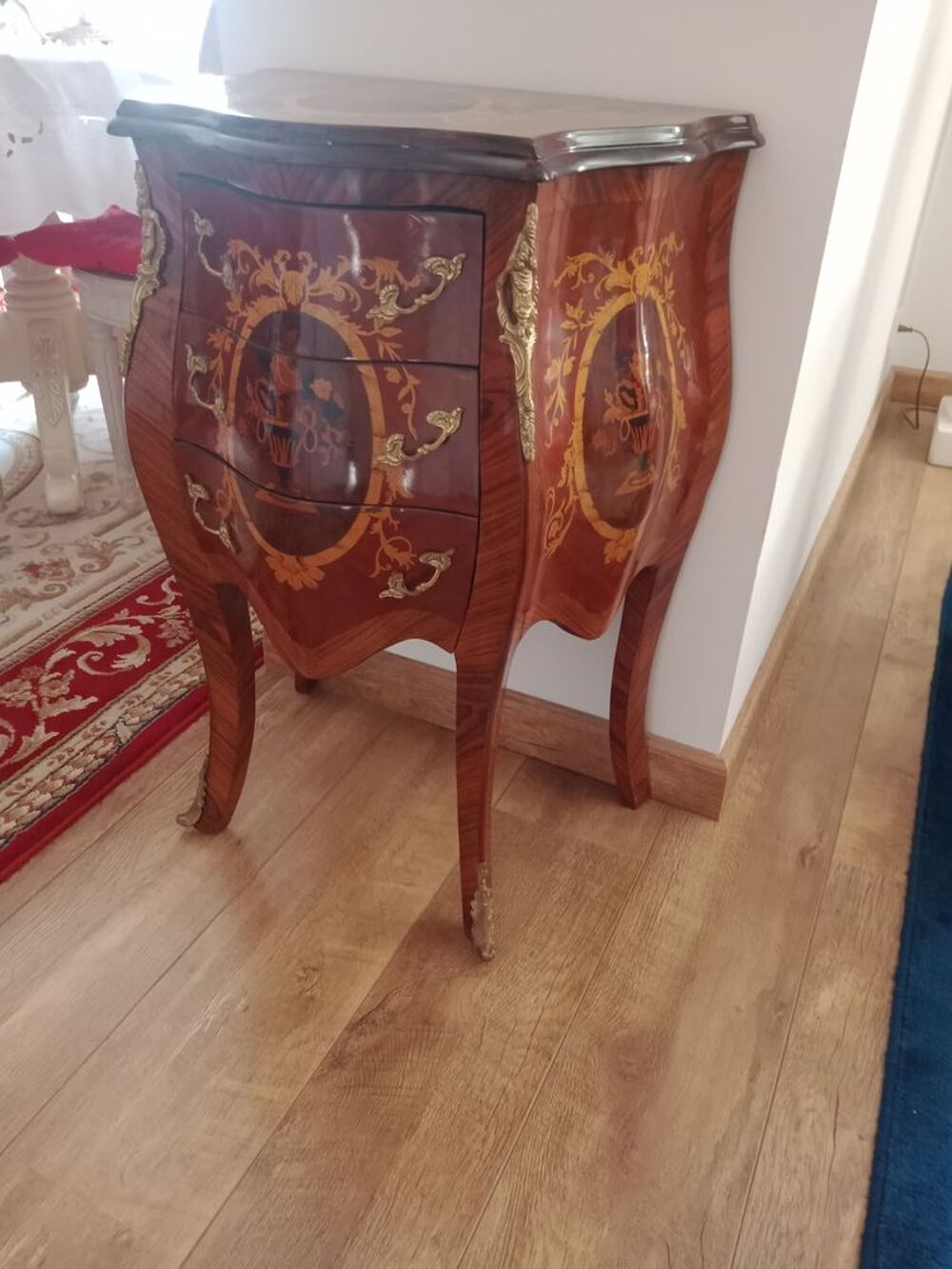 Commode chevet style Louis XV Meubles