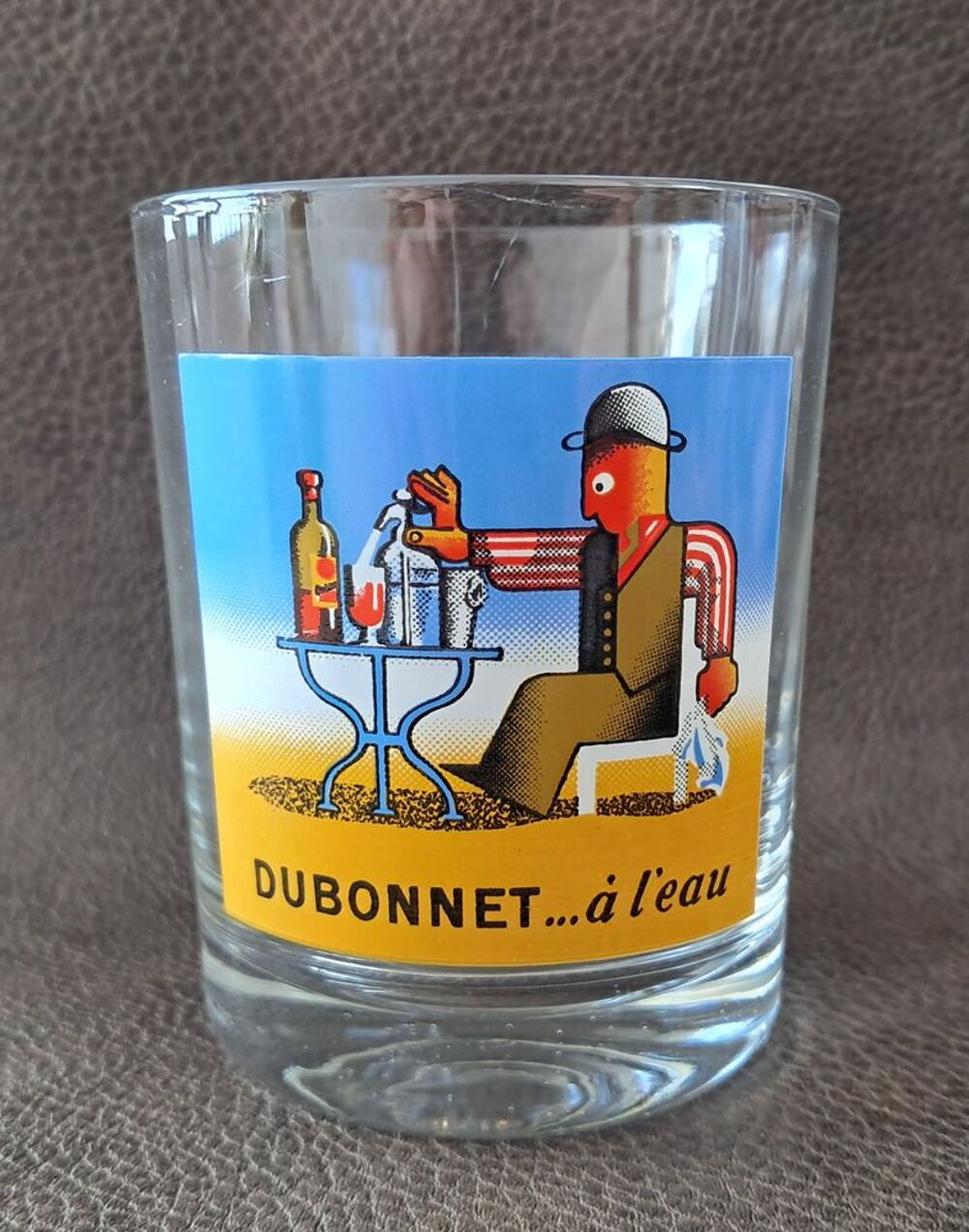 Verre publicitaire illustr&eacute; ap&eacute;ritif fran&ccedil;ais Dubonnet 