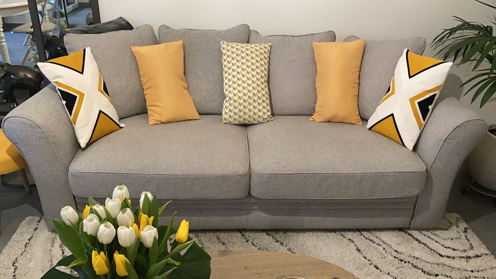 canap&eacute; tissu gris quasi neuf Meubles