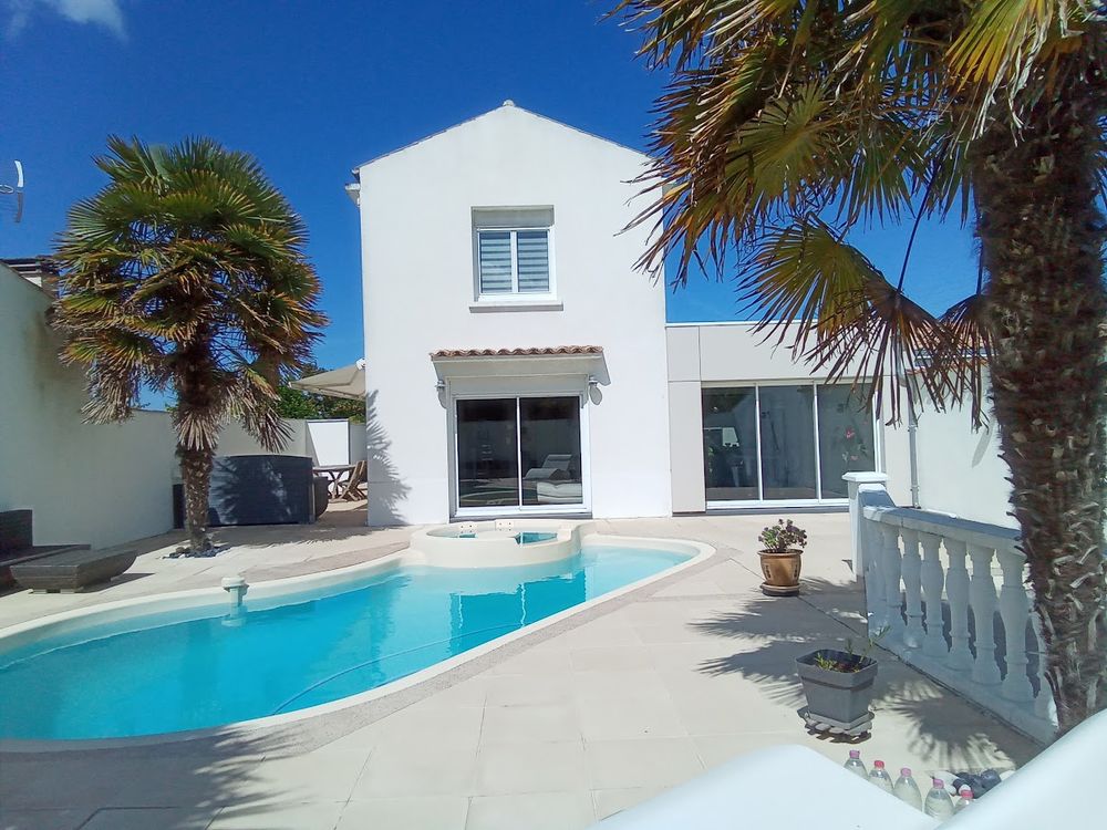 Maison 5 pièces 137 m² · à Lagord · 137 m² · 549 500 €