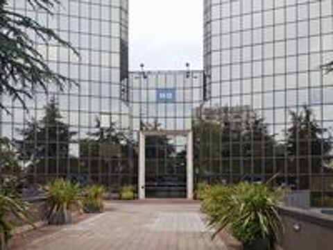   Trouvez un espace de coworking à Cachan, Avenue Aristide Briand  