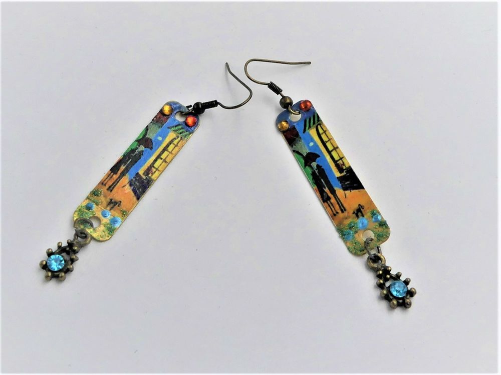 Boucles d'oreilles impressions sur laiton, strass
Bijoux et montres