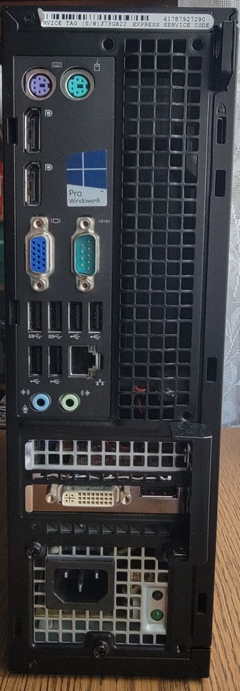 Dell Pr&eacute;cision T1700 i5 vPro /8Go/256Go SSD/WINDOWS 11 Pro
Matériel informatique