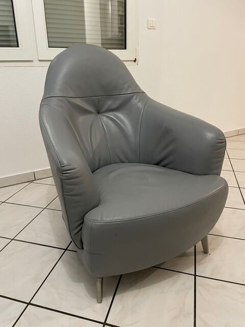 Fauteuil italien
400 Sarreguemines (57)