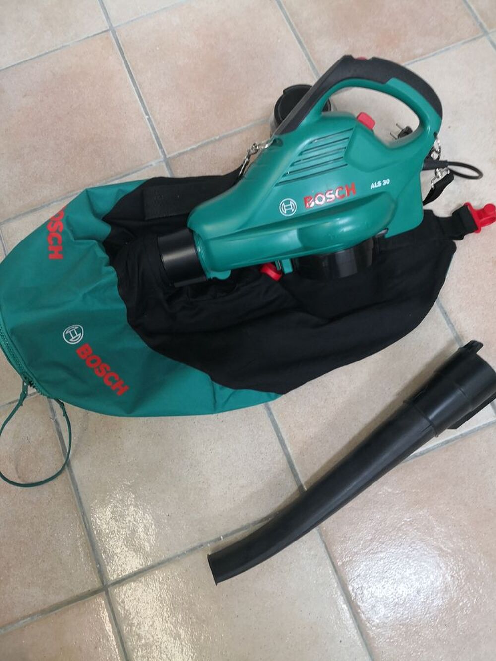 Aspirateur Bosch souffleur pour jardin Meubles