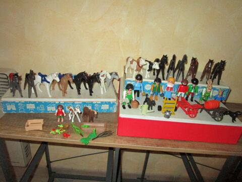 LOT PLAMOBIL CHEVAUX+ACCESSOIRES+PERSONNAGE Villepinte (93)