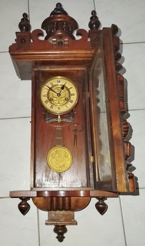 Horloge murale vintage � remonter 40 Wormhout (59)