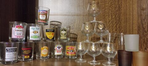 Lots de verres de table et Fine Napolon 0 Orlans (45)