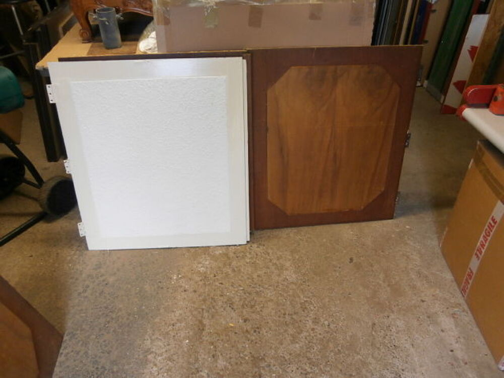 
Portes fa&ccedil;ades en bois d&eacute;cor en noyer Décoration