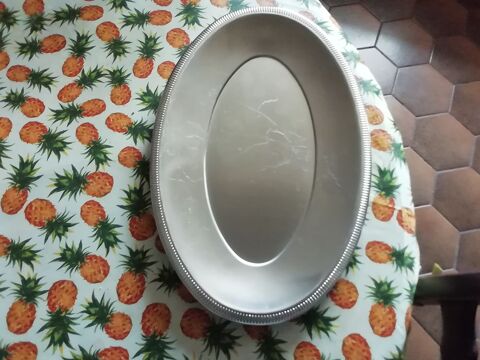 Plat ovale Jean Couzon orf�vre 10 Noyelles-l�s-Vermelles (62)