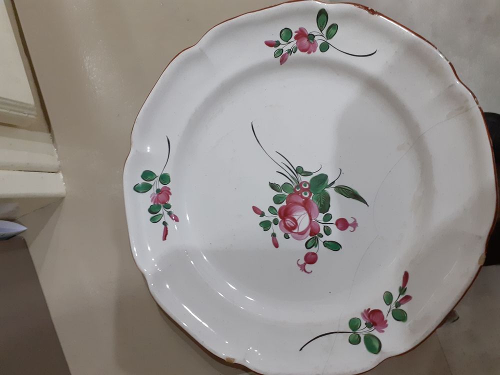 LOT DE 3 ASSIETTES ANCIENNES Meubles