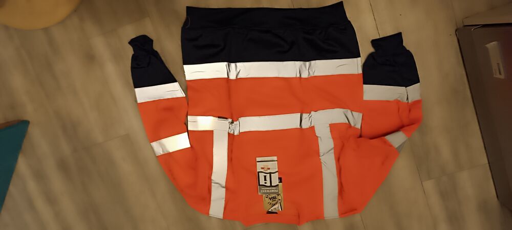 V&ecirc;tements pour travaux ext&eacute;rieurs avec r&eacute;fl&eacute;chissants Vêtements