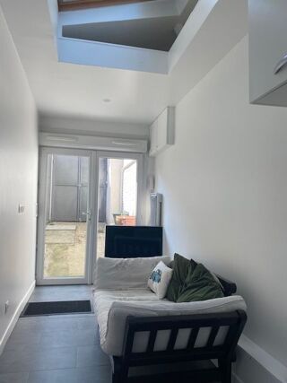  Appartement � louer 1 pi�ce 16 m� Nanterre