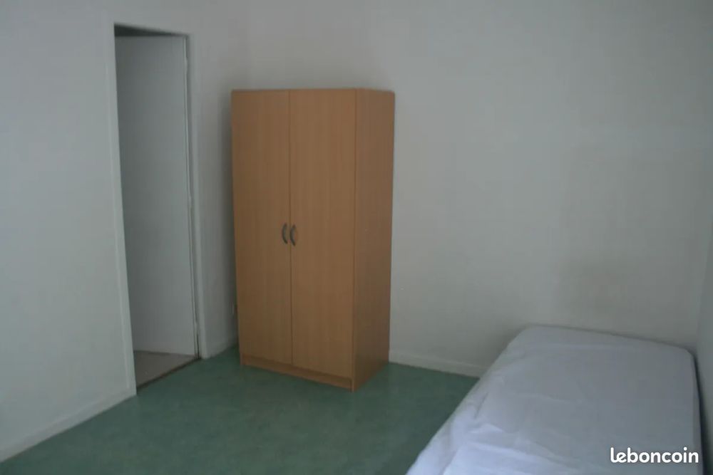 Location Appartement Studio meublé à Besançon Besançon