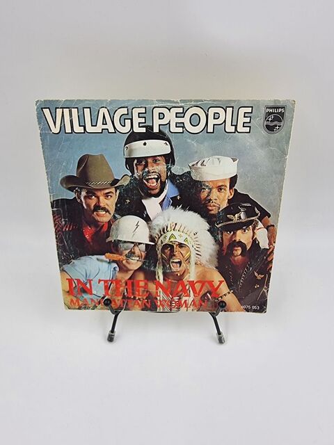 Vinyle 45 tours Village People : In The Navy / Manhattan... 3 Vulbens (74)