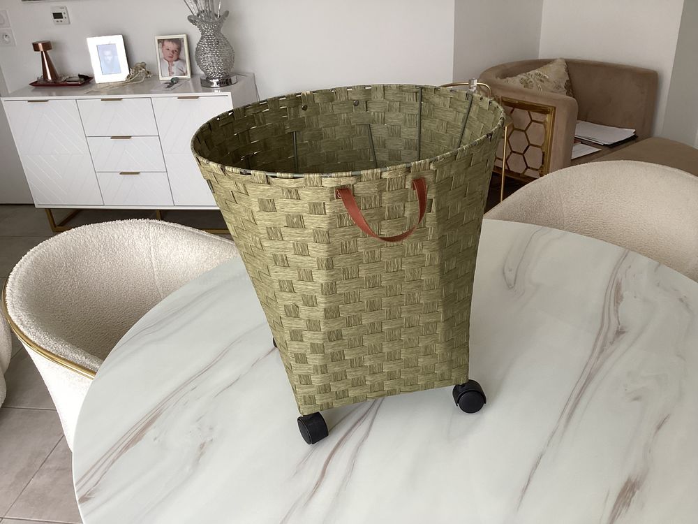 Corbeille &agrave; linge design Meubles