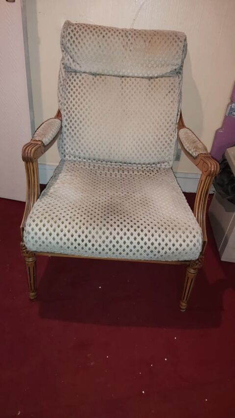 2 fauteuils copie d'ancien 150 Le Pr-Saint-Gervais (93)
