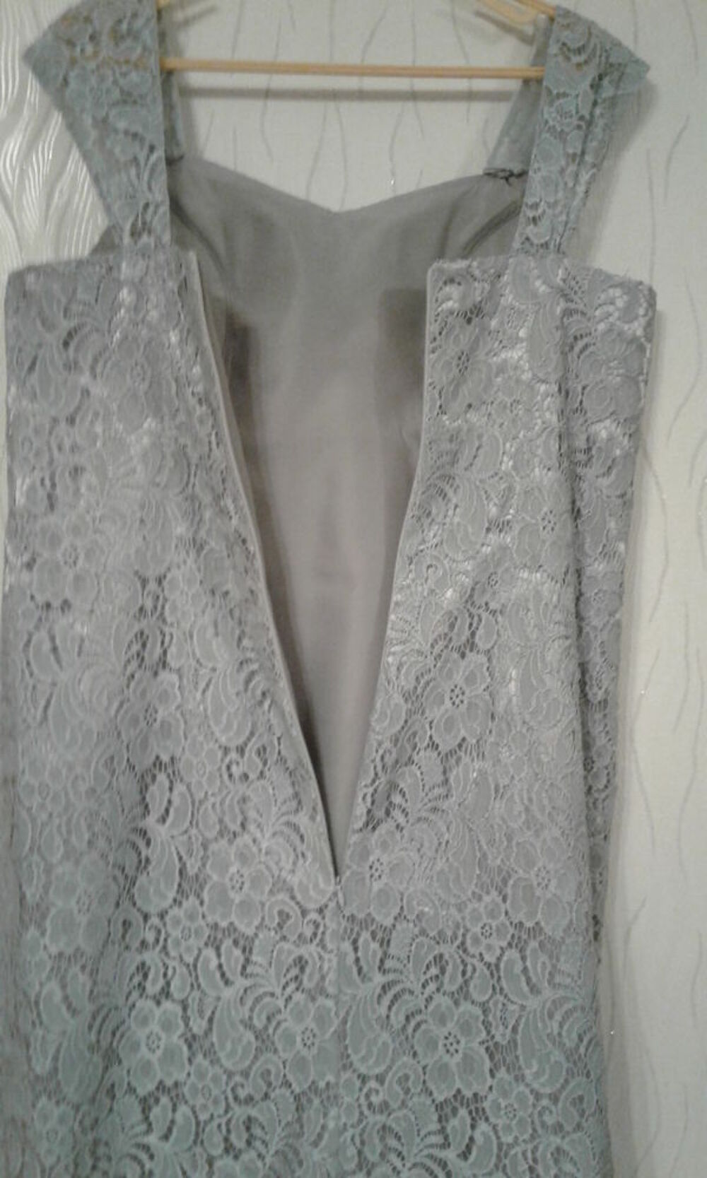 ROBE DE FETES OU DE CEREMONIE T.46 Vêtements