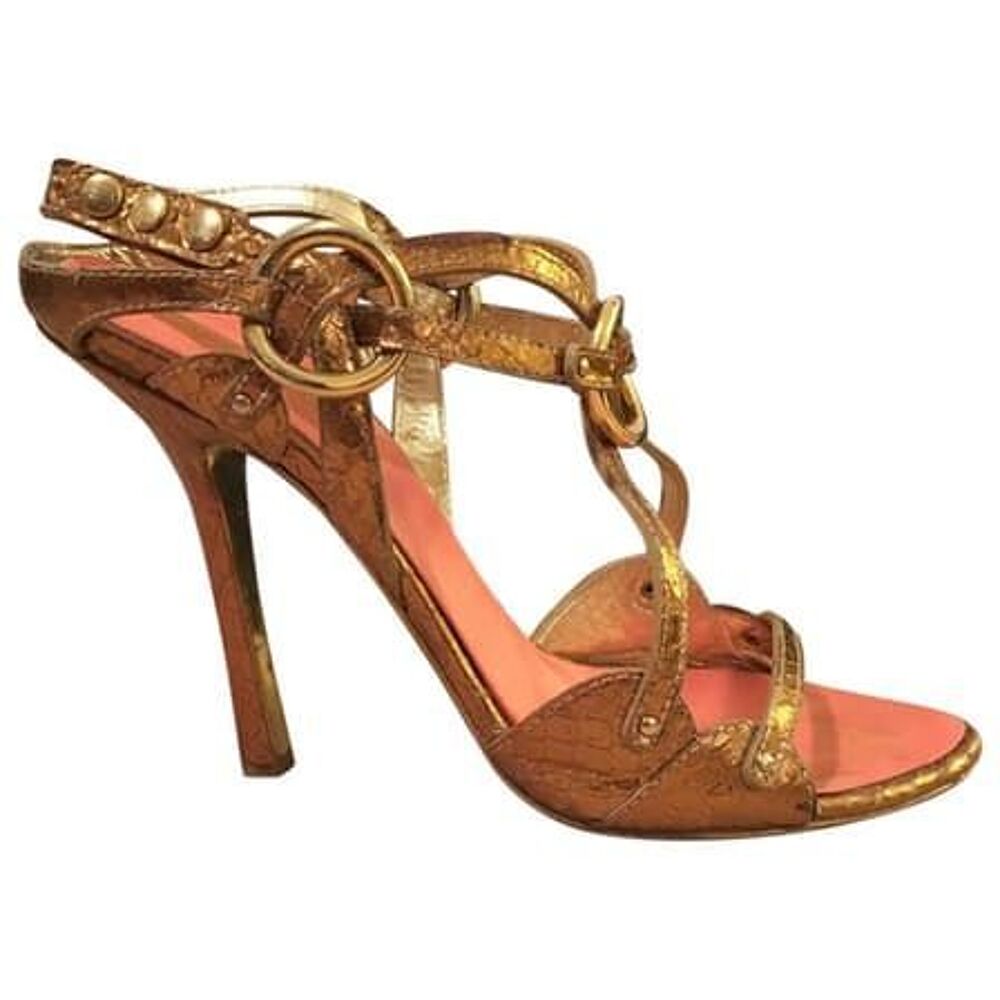 Sandale en python dor&eacute;s DSQUARED2 comme neuf. Chaussures