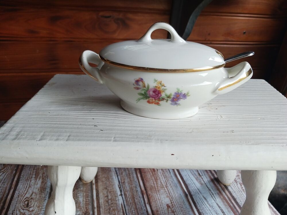 Soupi&egrave;re en Porcelaine D&eacute;cor Florale 