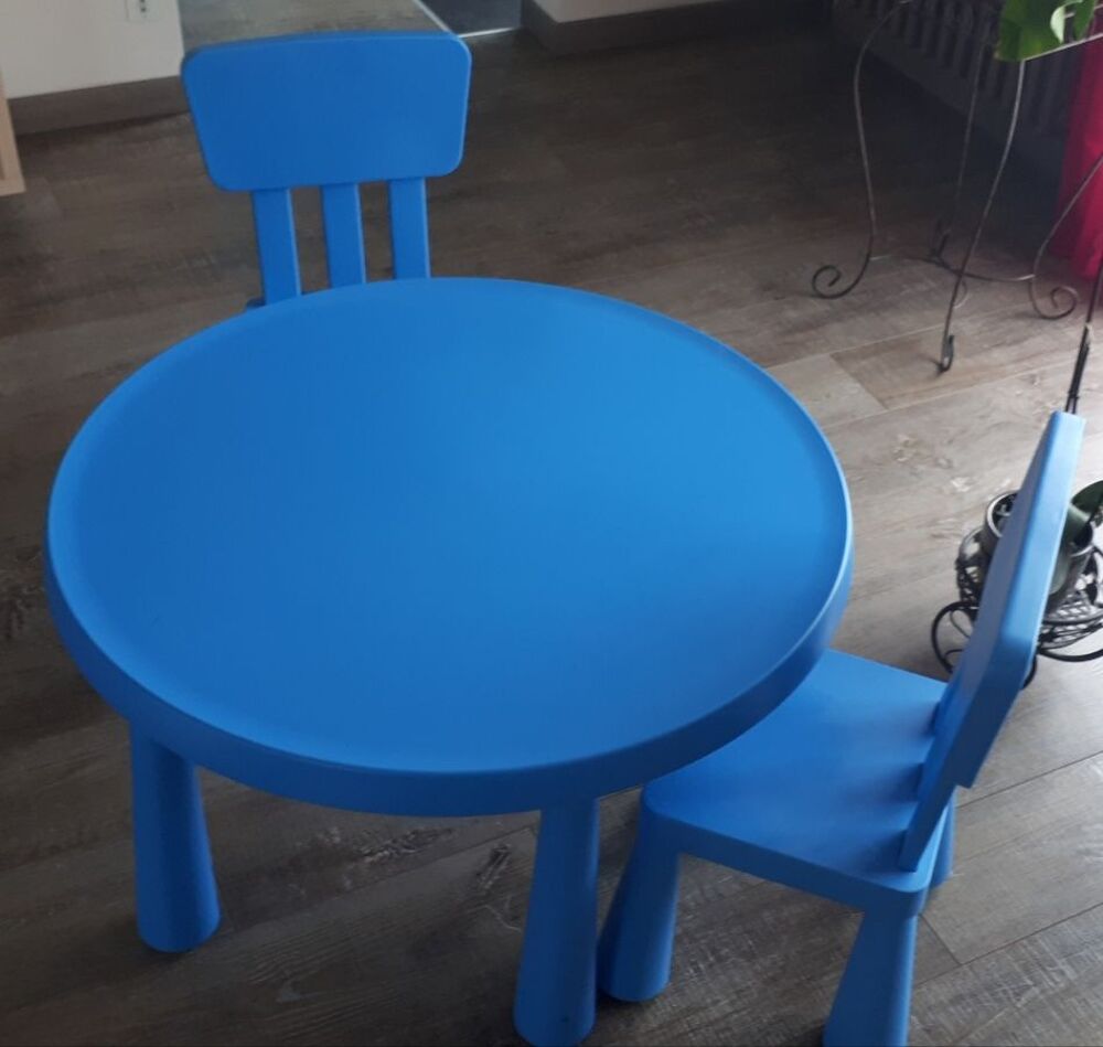Table et chaises enfant Jeux / jouets