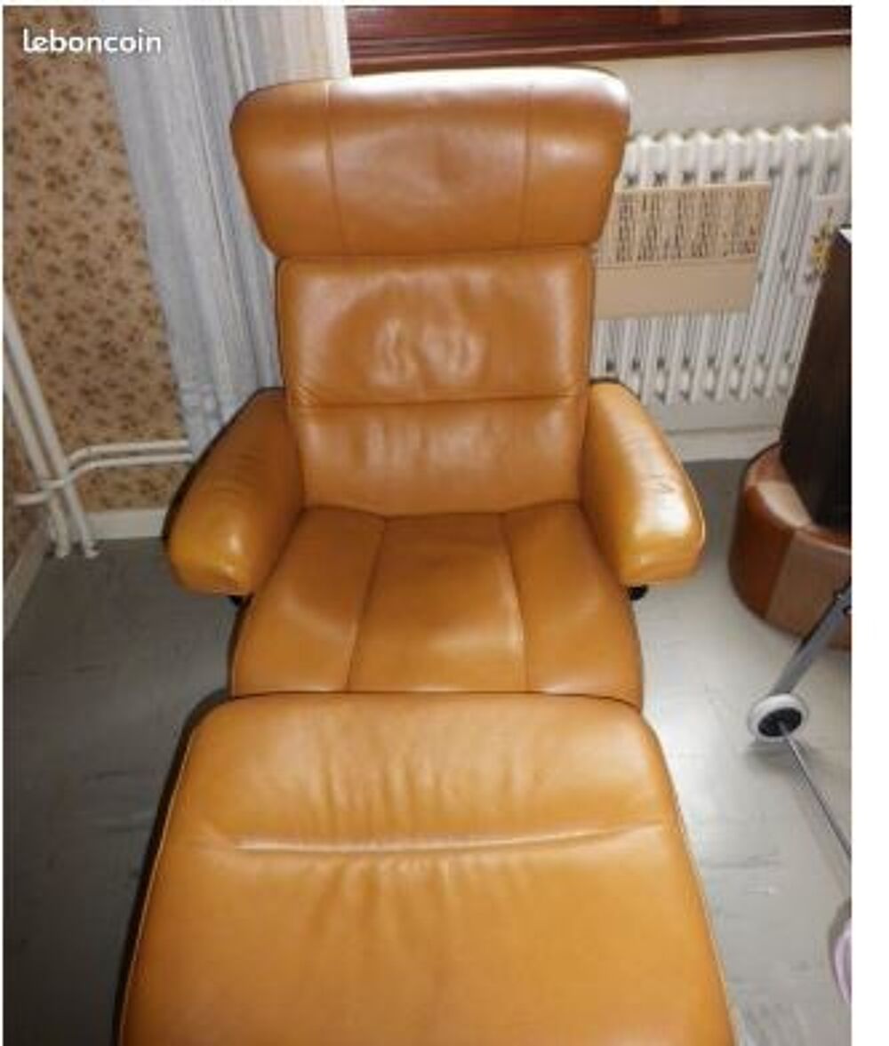 Fauteuil en cuir marron inclinable Meubles