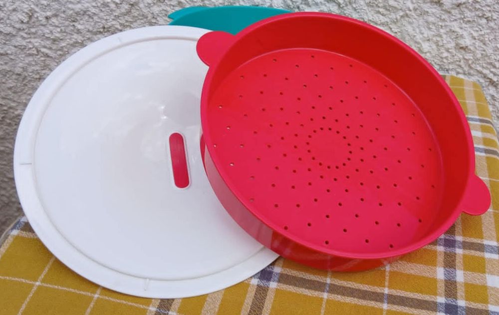 MicroVapeur " Tupperware " de 2,25 L Cuisine