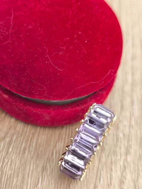 Alliance femme cristaux de Murano mauve 35 Sillingy (74)
