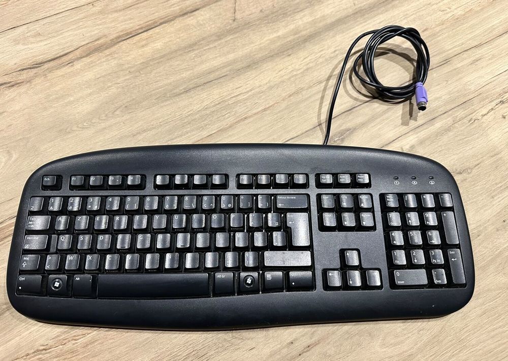Clavier Logitech Matériel informatique