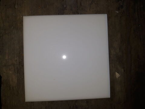 carreaux de fa�ence de couleur blanche et de couleur cr�me
40 Beauquesne (80)