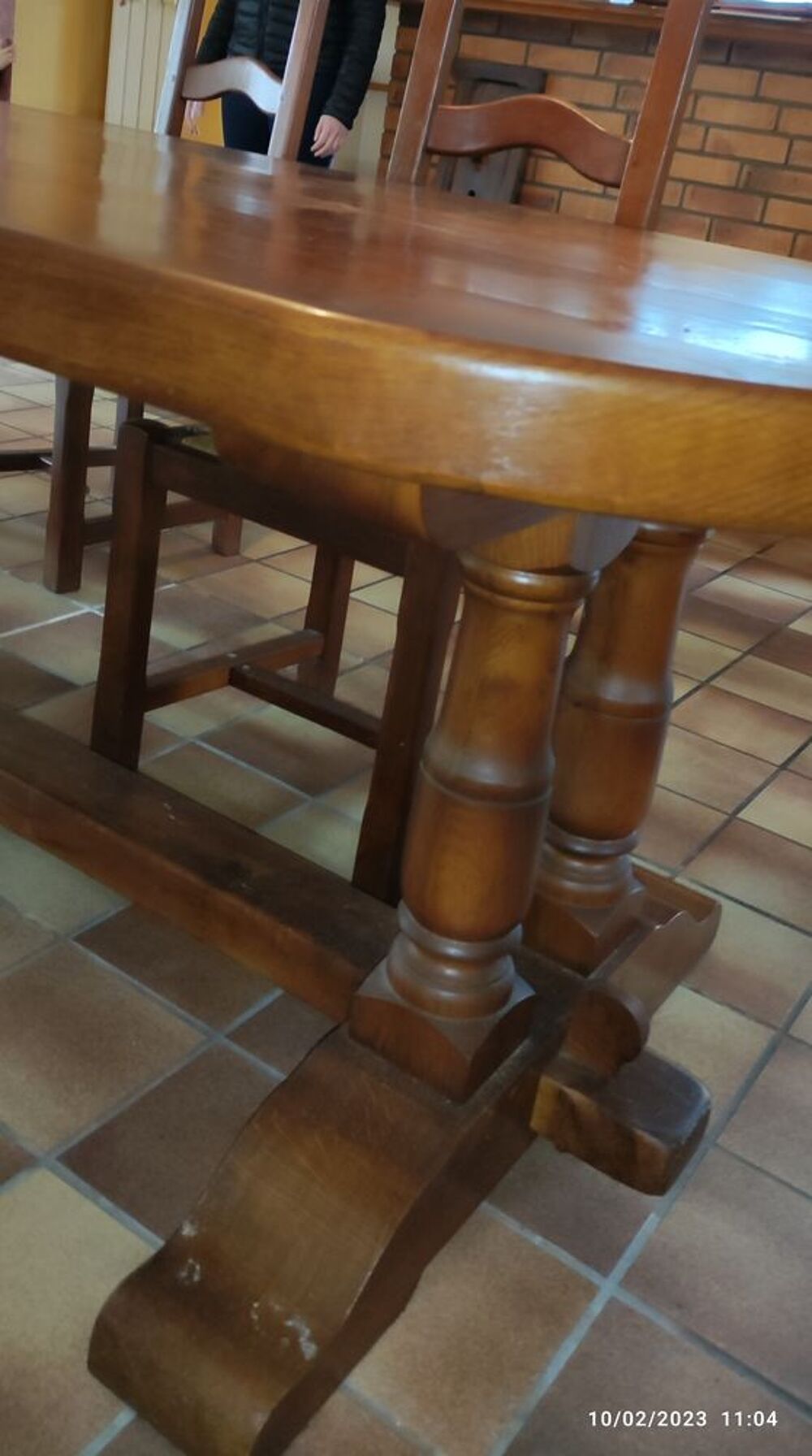 Superbe table de Ma&icirc;tre bois massif Meubles