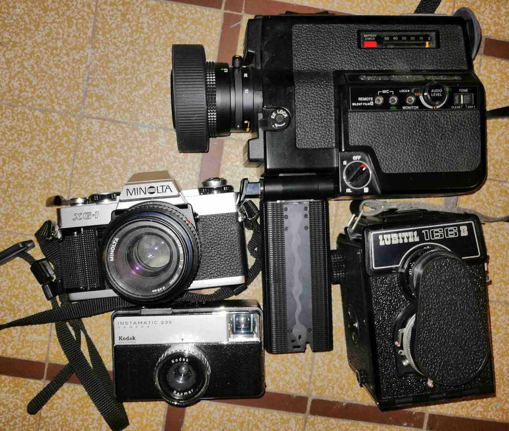 APPAREILS PHOTOS ANCIENS CAMERA SUPER 8 Photos/Video/TV