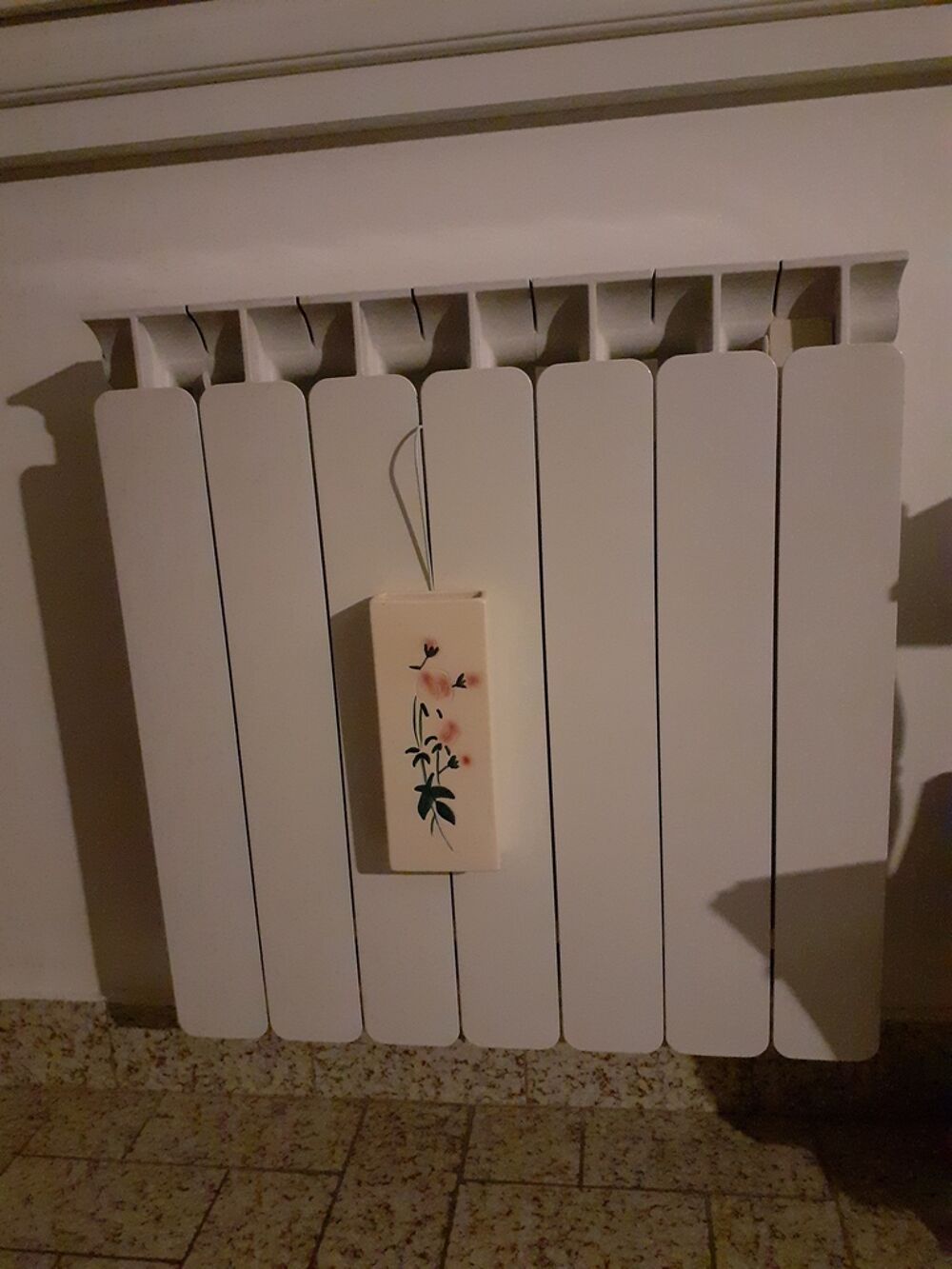 Radiateur &eacute;lectrique inertie fonte alu Meubles
