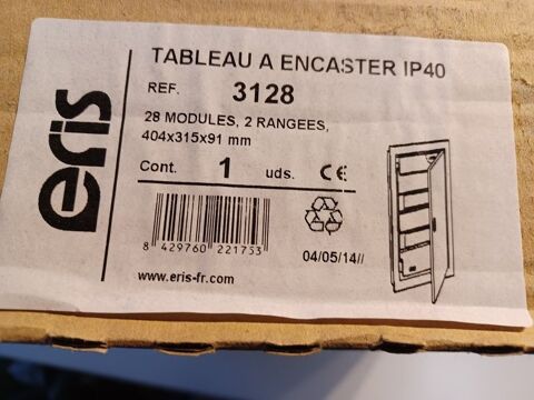 Tableau �lectrique encastr� en m�tal 28 modules - M�tal / Th 75 Laruscade (33)