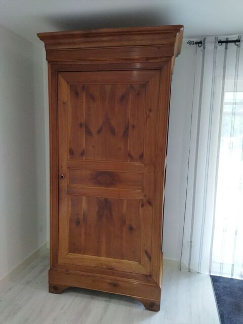 Armoire Louis Philippe en merisier Clion (17)