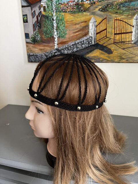 Chapeau Toque Bonnet Bob Noir perles argenté 17 Saint-Prix (95)