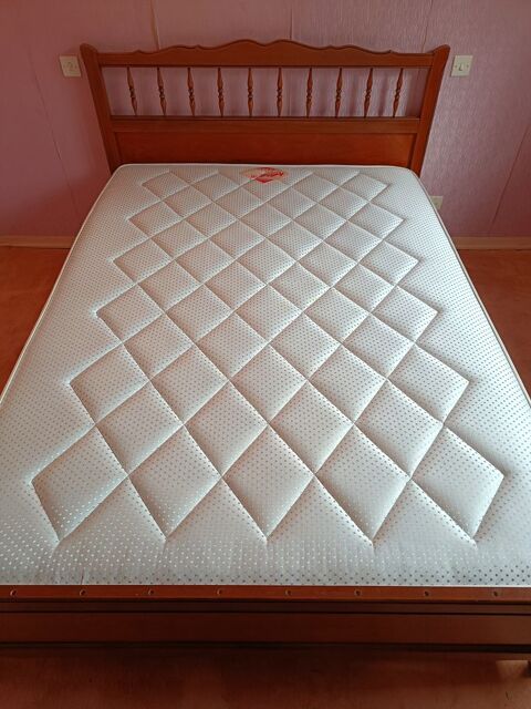 lot cadre de lit, sommier et matelas 260 Jouarre (77)