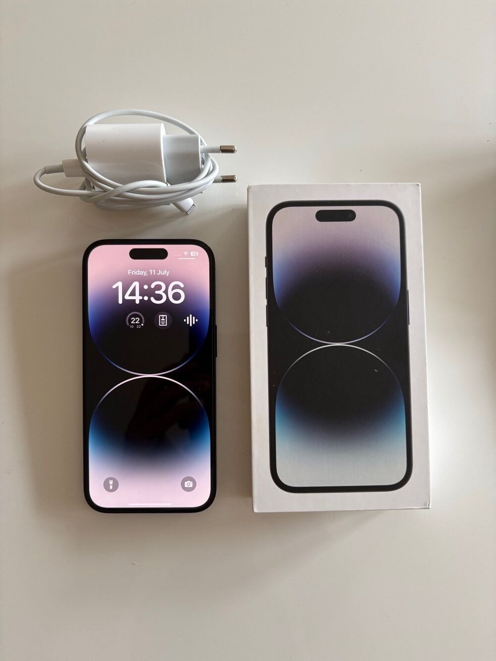 iPhone 14 pro Téléphones et tablettes