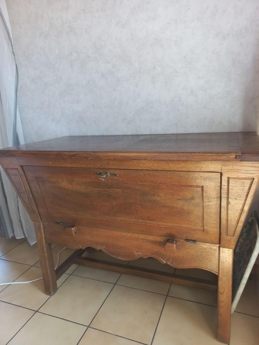 MAIE en bois Meubles