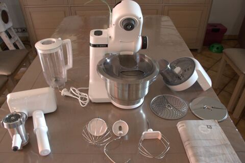 robot ptissier Bosch multifonction MUM srie 2 100 Jezainville (54)