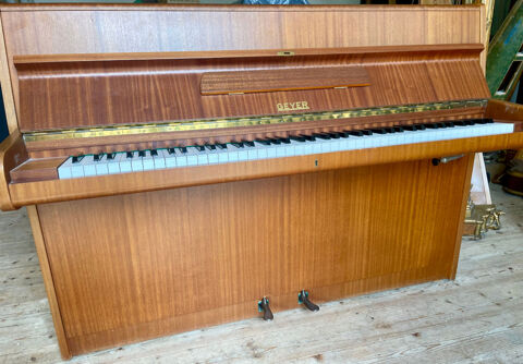 Piano allemand GEYER - Livré, révisé, accordé 43 Montigny-Mornay-Villeneuve-sur-Vingeanne (21)