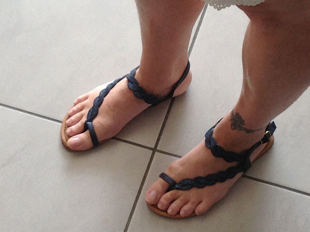 Achetez nu pieds femme occasion annonce vente Saint Paul et