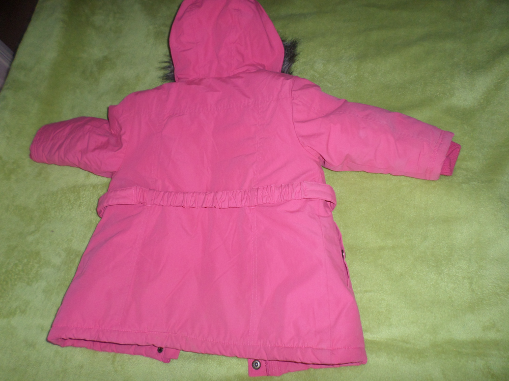 Vetements fille 4-5 ans, 
Etat neuf
Vêtements enfants