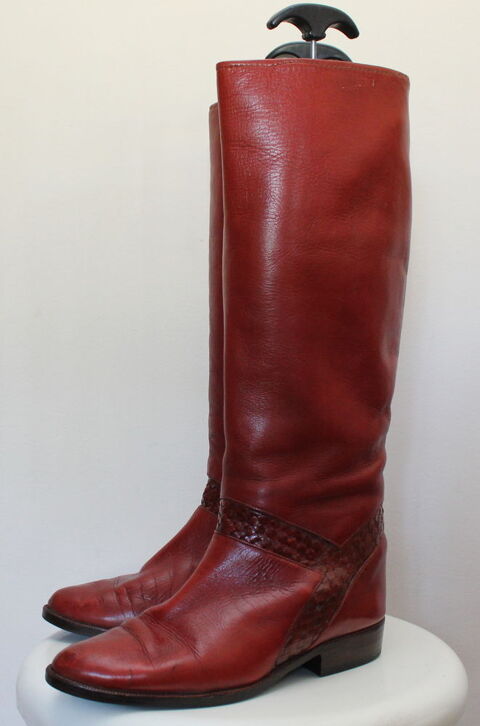 Bottes cuir rouge STEPHANE KELIAN T.38 Fr 100 Issy-les-Moulineaux (92)
