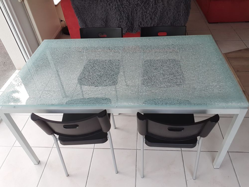 Table + Chaises Meubles