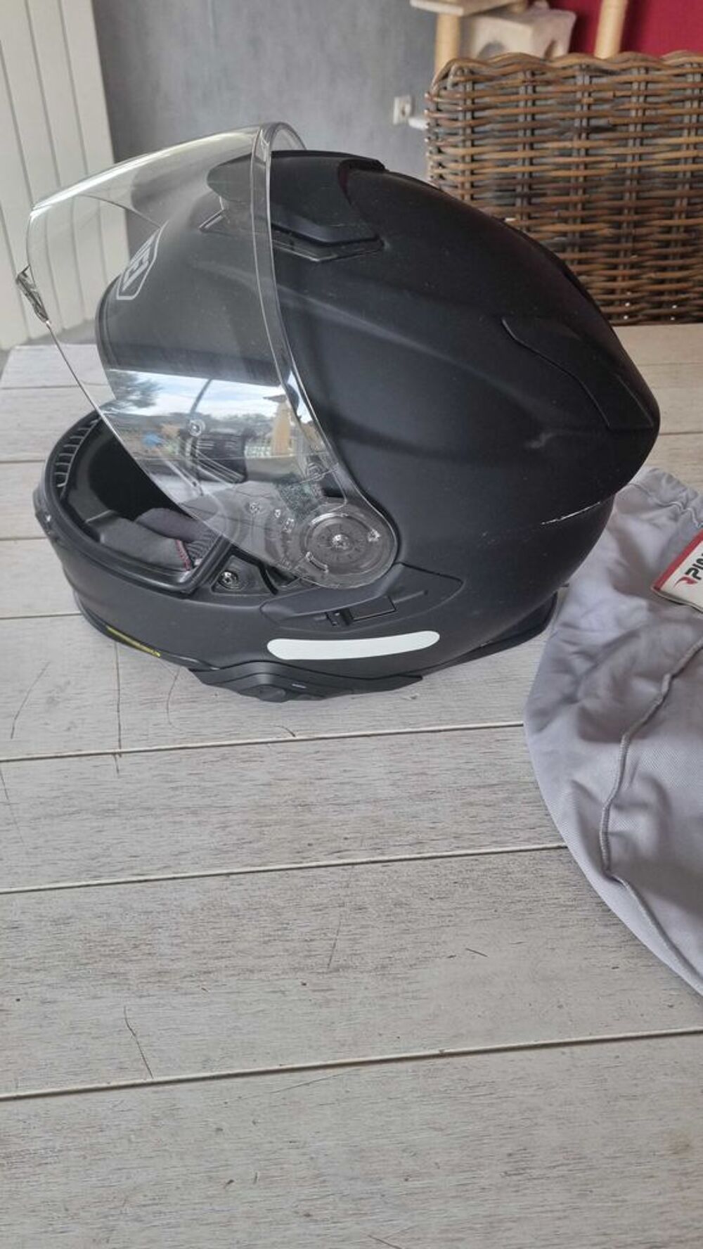 Un lot de tenue de moto femme Sports