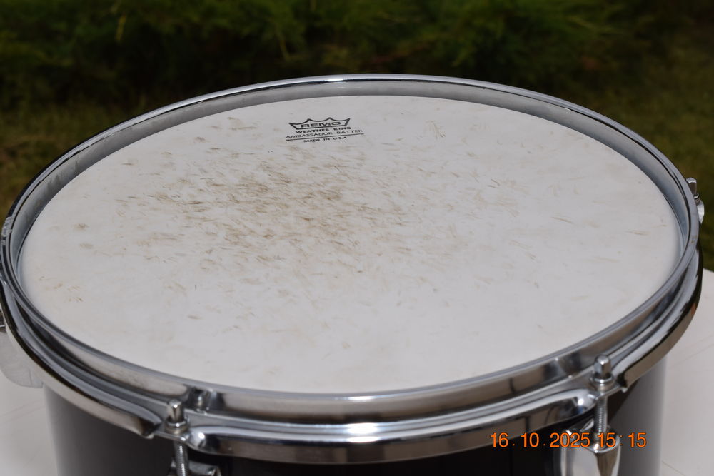 TOM 12" YAMAHA STAGE CUSTOM ADVANTAGE Instruments de musique