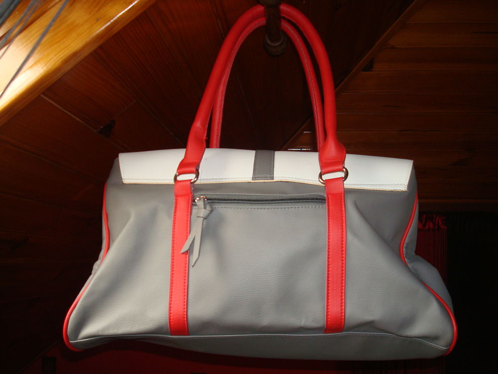 SAC A MAINS Maroquinerie