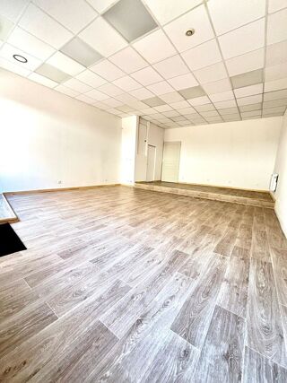  Immeuble � vendre 98 m�