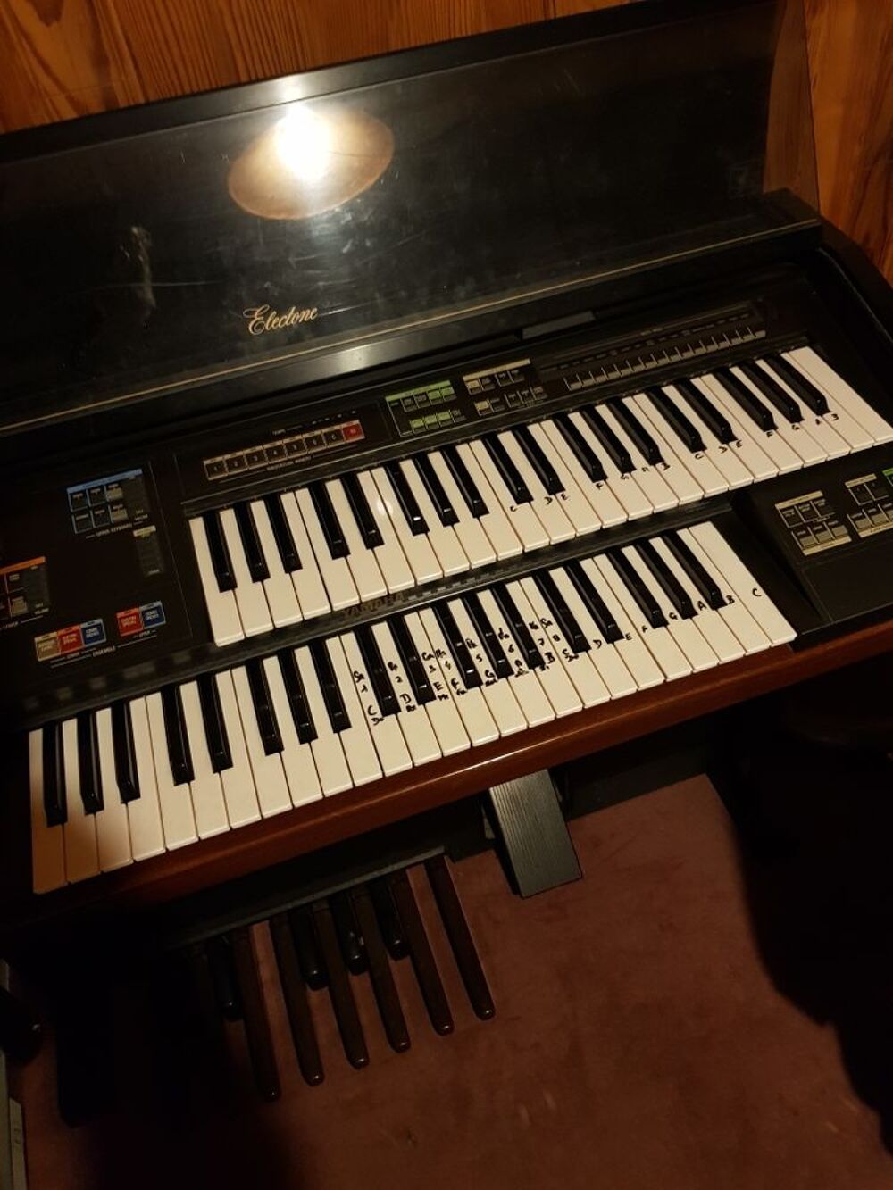 orgue &eacute;lectronique Instruments de musique